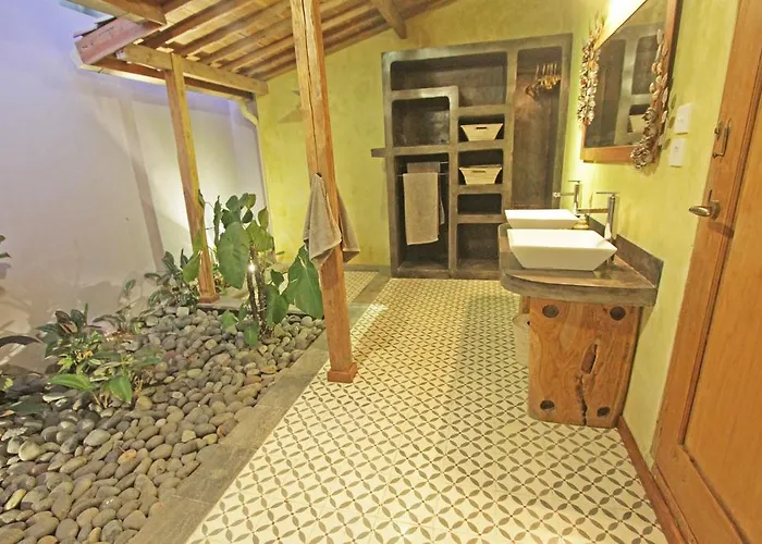 Mooz Guest house